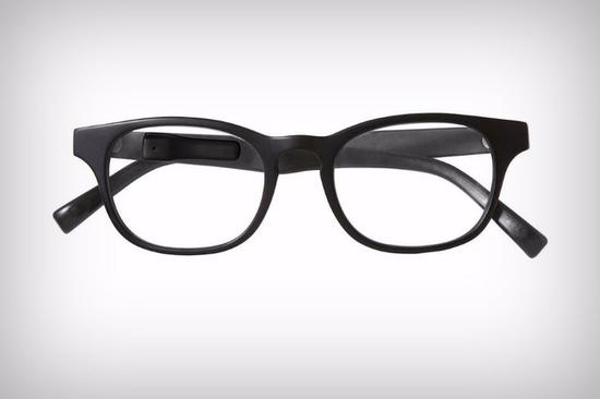 眼镜追踪器：这个小发明有点意思