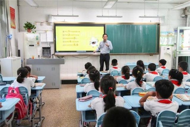 走进校园+线上讲堂！防护近视 呵护未来