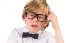 <b>儿童长个子时就会长近视吗？</b>